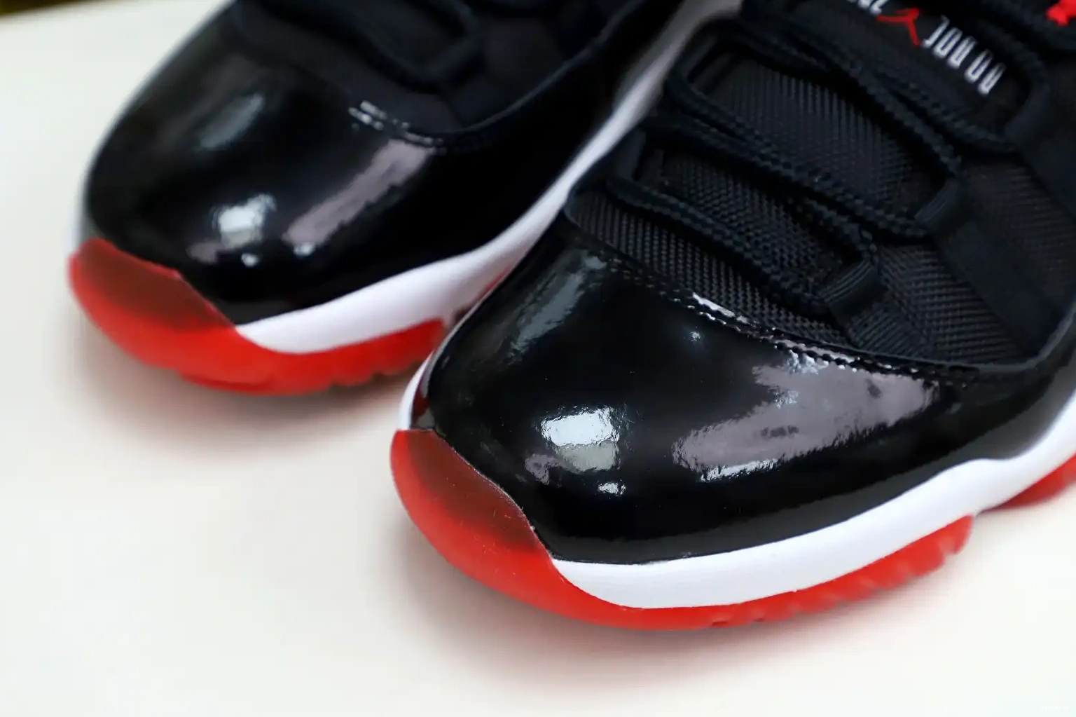 11 JORDAN Kimikick BRED RETRO AIR LOW 0424